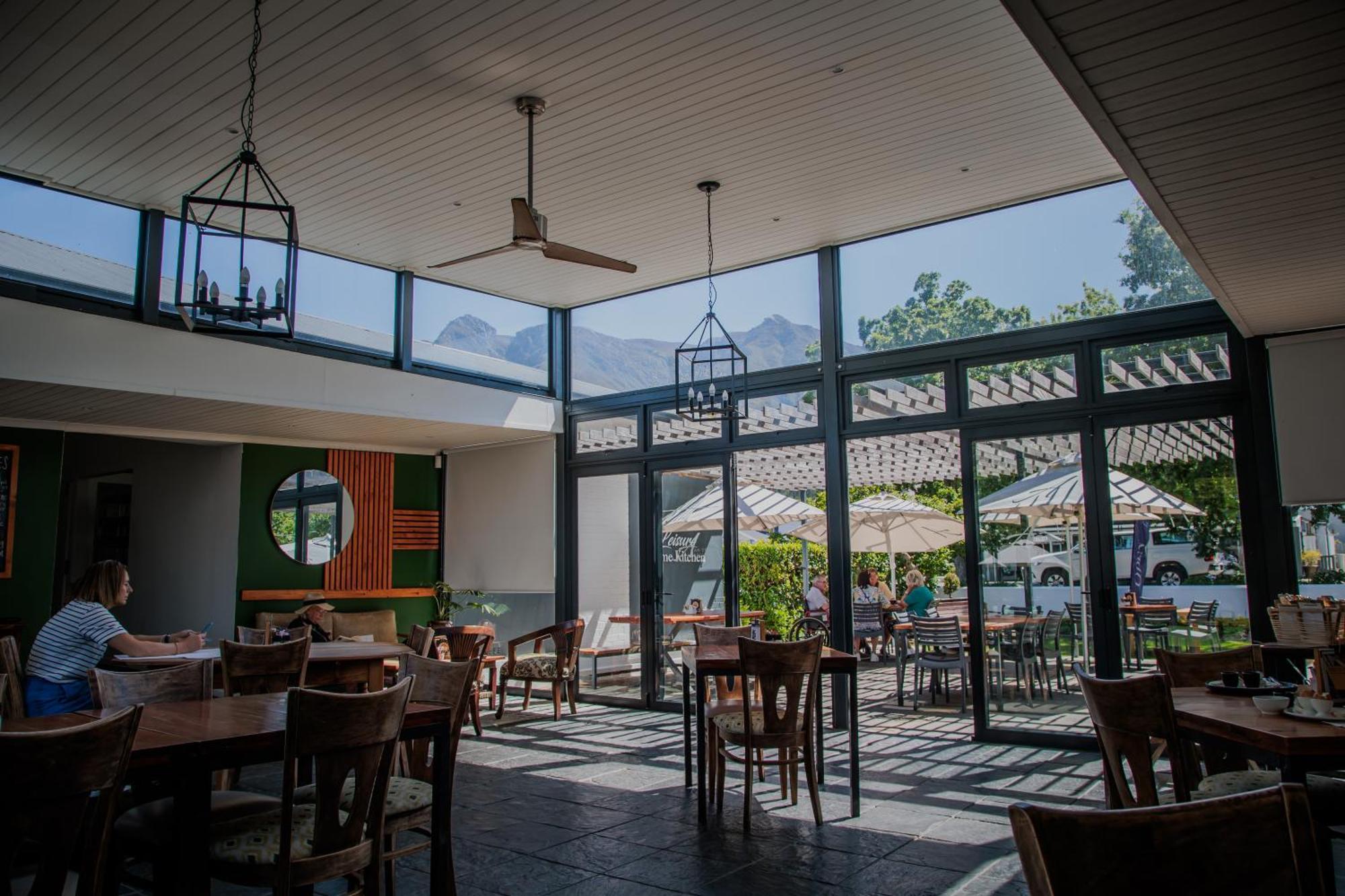 Aan De Eike Guest House Swellendam Ngoại thất bức ảnh