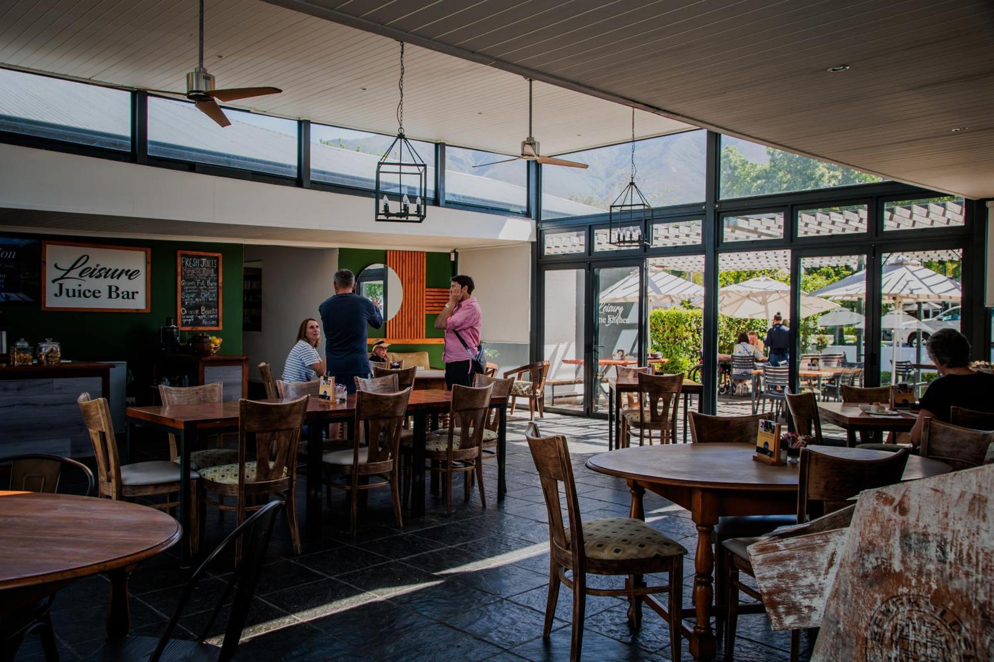 Aan De Eike Guest House Swellendam Ngoại thất bức ảnh